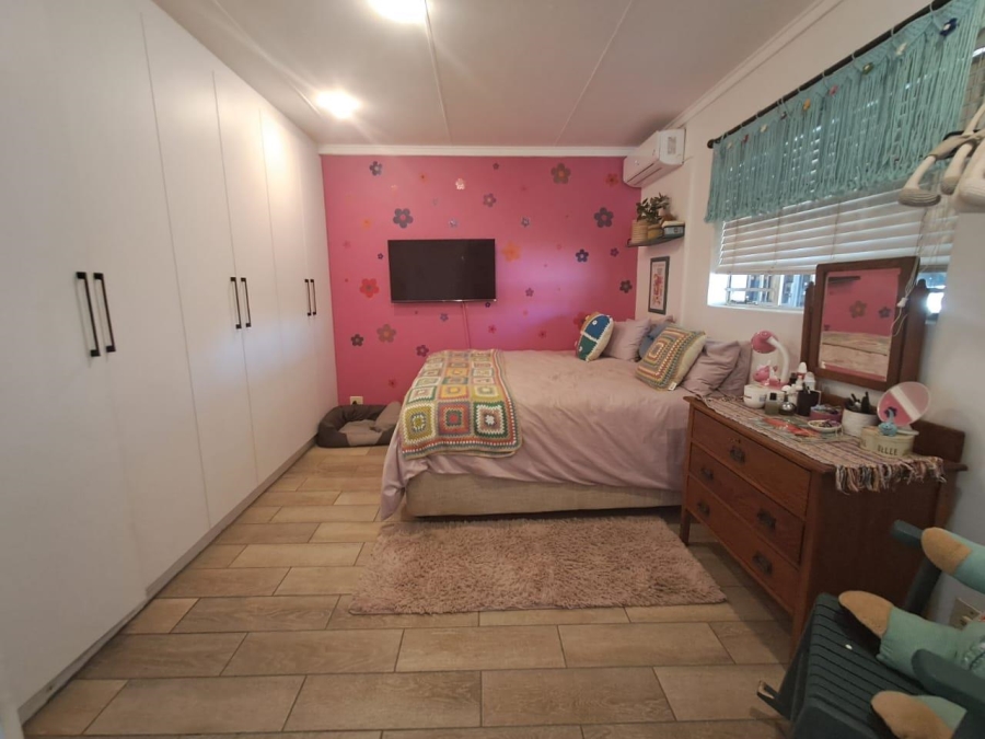 3 Bedroom Property for Sale in Roylglen Northern Cape